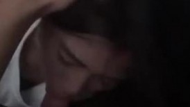 廣西柳州反差女神趙鑫鑫被渣男曝出性愛視頻 胯下口交擡腿爆操 全程淫蕩浪叫操成母狗