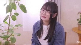 [无码破解]MIDA-454 新人：摘下眼镜和衣服，露出性感圆润的脸庞。朴素的大学生望月圆香，首次亮相AV界。
