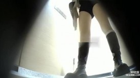 七月最新流出夜总会女厕高清全景偷拍几个女神级美女黑丝高跟美女裙带都掉到地上了