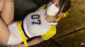 FC2 4832411 我给这位19岁的绝世美女穿上了泳装，她太可爱了，我忍不住立刻就上了她。