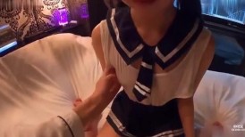 FC2 4833971 [娇弱、可爱又时尚的Ayu酱，18岁] 她努力装成熟，但内心依然是18岁。