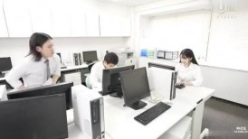 [无码破解]SW-1036 远程震动器羞辱导致与女老板发生性关系！没用的下属也被情趣玩具彻底激发了欲望！他的阴道也准备好了！