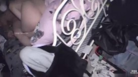 FC2 4837362 我去朋友家拜访，看到女朋友在给男朋友口交，就拍了下来。之后，男朋友趁她洗澡的时候操了她，哈哈 [有]