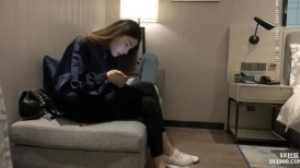 【AI增强】20201021_[原版]一屌探花_3000高价网约极品178车模，高冷女神苗条温柔，可惜来月经了干一半没兴致