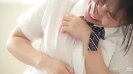 [无码破解]FJIN-124 乳头扭曲和尿失禁。敏感的乳头发育成熟，在学校里到处漏尿！优等生J型松井雏子翻着白眼，脸上带着颜艺表情，掉进了肉色小便池。