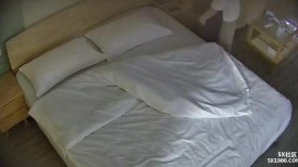 最新流出酒店偷拍视频，2025-07-23-07-24-43-1