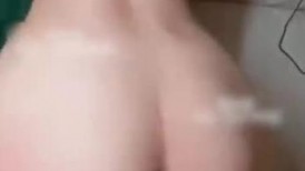 【你不可以内射我！我男朋友会发现啊！】调教极品美乳女大学生，为了钱被金主强制内射！