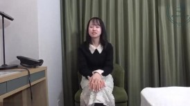 FC2 4858360 ★真容揭秘★ 素人前来体验情色！案例#122：一位拥有完美身材的美女！奇迹般的大学女生！前羽毛球社成员兼文科天才少女亚美酱（20岁）的故事