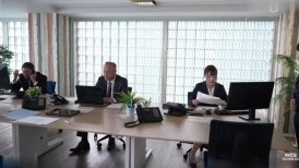 [无码破解]JUR-630 亲密性爱——与比自己大两岁的临时工的激情办公室恋情——葵一乃