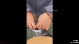 【精品乱伦】农村巨乳母子 - 在养殖场做事看着妈妈挥动锄头 心血来潮按在砖头上操穴 肥臀巨乳露天内射