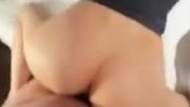哈尔滨某学院的高颜值女大被金主包养酒店做爱，露脸后入口交活太好了，这大肥臀俄罗斯大坐有几个男的顶得住，不雅视频流出 IMG_0939