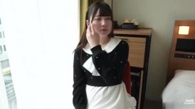FC2 4871425 [4月20日前1290pt] [首次拍摄] *一位19岁，拥有写真偶像般白皙美丽身材的女孩。她极其敏感的身体在猛烈的抽插下反复达到高潮，多次痉挛。<我...