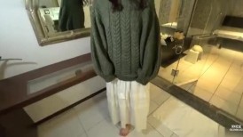 FC2 4880511 ♡半价优惠至4月28日[否]・完全业余・【生猛射精】这位惊艳的OL简直太棒了，令人难以置信。她已经变成了一个非常饥渴的女孩！又是一次猛烈的喷射！老男人...