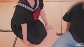 趁爸妈出差请学姐来家里玩 不小心看到学姐的秘密 忍不住想要初尝禁果-xhy