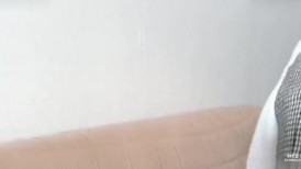 FC2 4888356 一位拥有白皙肌肤、G罩杯的纯洁美女，声音和脸蛋都可爱极了！最后，我让她体验了人生中的第一次无保护射精！