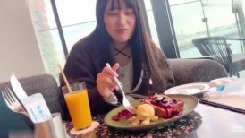 FC2 4872056 [新片限时特价] <我老公今天不在家，想不想找点乐子？> 一位寂寞的24岁家庭主妇与一位老男人发生了一场禁忌的无保护性行为 [露脸 – 无码]