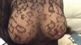 快手极品少妇【臻妮】奶比头大，裸舞诱惑，道具自慰高潮，骚货叫春一绝2