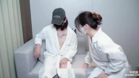 【韵感尤物】夏芙芙 - 特殊的身体检查 销魂吸吮肉棒效果显著 女上位全根骑坐爽麻了 窒息娇喘 雪嫩肌肤蜜桃臀Q弹后入撞击