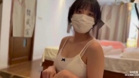 小奶酪-女大學讓老師來家裏輔導作業實則上交肉體美女精品