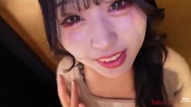 FC2 4907829 一个可爱无忧无虑的女孩被拍到做爱并射精在体内。我的一个熟人 lol
