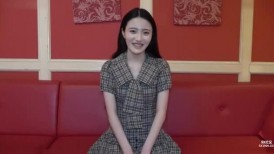 FC2 4912505【无射精】一位拥有纯白纤细身材和自然秀发的美丽女子！第一次拍摄，一张精致的脸庞被颜射⤴，然后是体内射精※附赠：高清视频