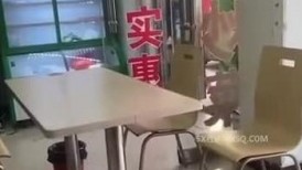 王木木烧烤店老板娘 抖音复出震惊全网 化身探店博主引发热议 昔日裸聊潮吹画面仍历历在目！52~1