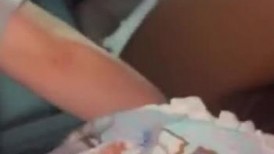 金华野外豪车后座，那整容骚女神戴狗链被干得直喷，风一吹她还叫着求内射，完全不管人路过IMG_1276