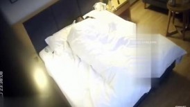 2 11-21流出酒店偷拍气质眼镜少妇幽会男同事缠绵一天一夜干了两次完整版