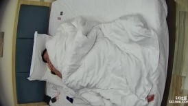 ❄077-酒店偷拍健身圈爱好者肌肉男疯狂操瑜伽裤大屁股女孩-4
