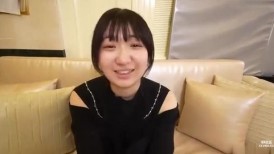 FC2 4926279 *重印修订版* 七折优惠【首次拍摄】教导一位刚发现性爱的19岁女孩性爱的方方面面！包括喝精液、内射和喷射高潮的完整课程！！