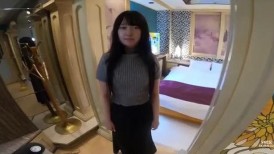 FC2 4926129 限定 ✨ 姬里，19岁 / E罩杯：质朴外表下隐藏着好奇心 ❤ 小心翼翼地迈出第一步